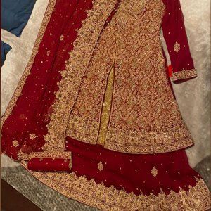 BRAND NEW Pakistani Bridal Lehenga (Custom-made)